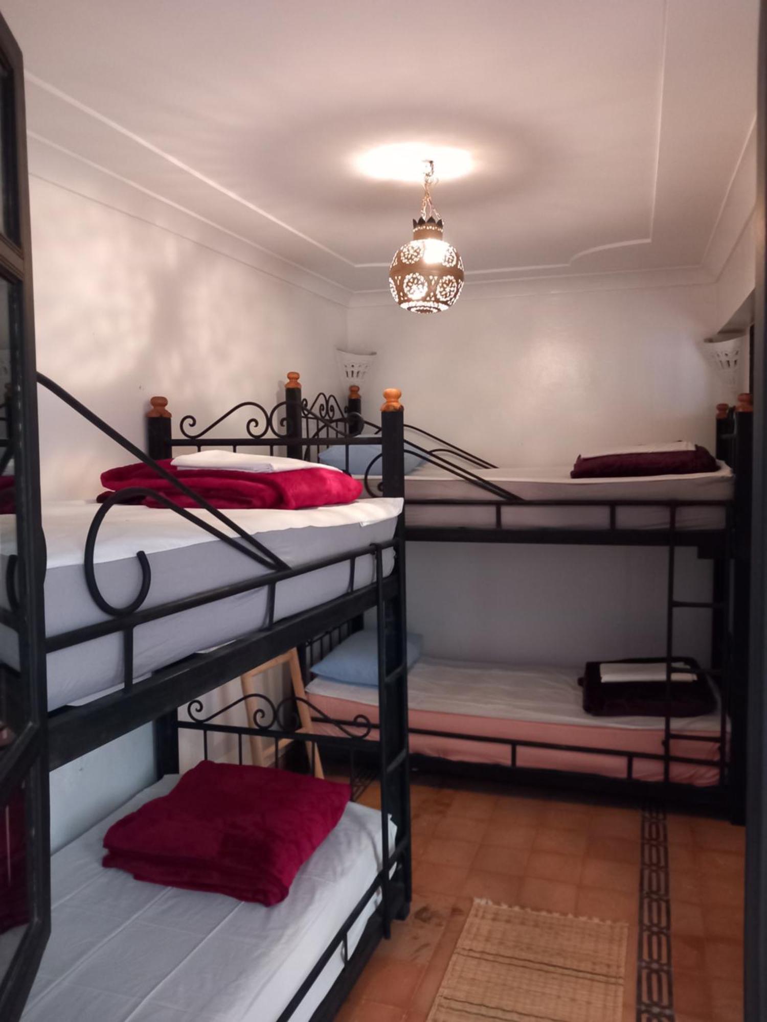 Hostel Jad Ziad *